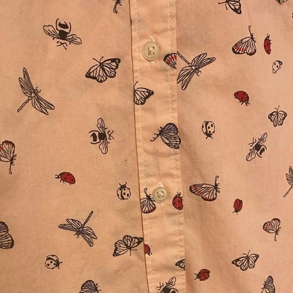 GAP Fitted Boyfriend Shirt Button Down Peach Colored with Bugs Size XS - Picture 7 of 15